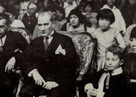 Atatürk’ün Vatan Millet ve İnsan Sevgisi İle İlgili Kompozisyon, Yazılar