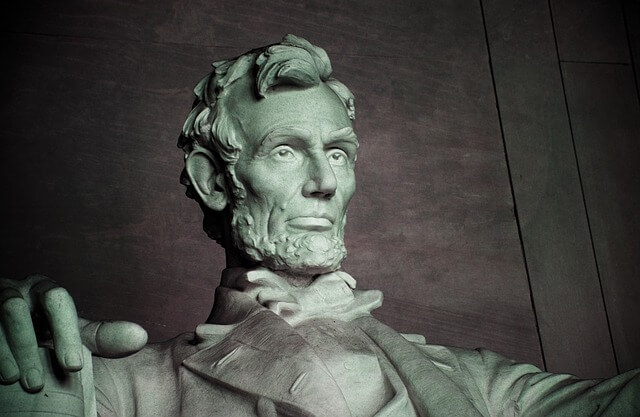 Dünyaca ünlü Abraham Lincoln Heykeli