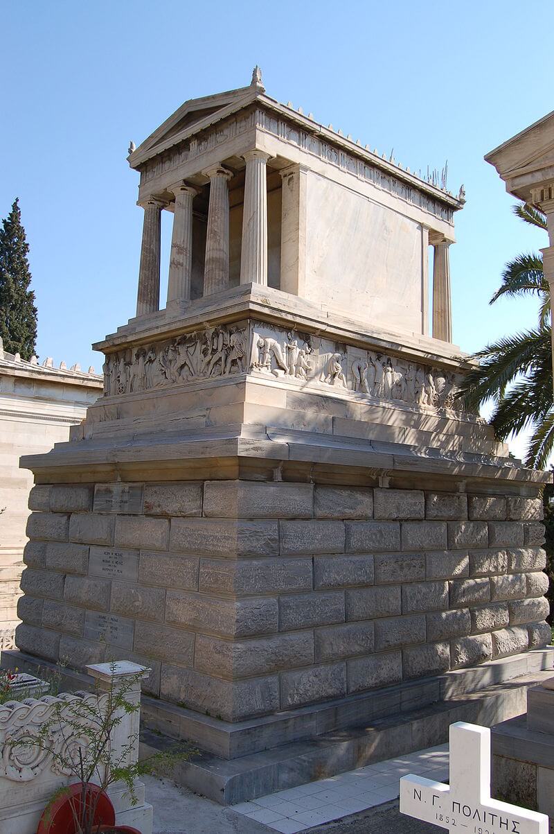 Atina'da Schliemann'ın mezarı