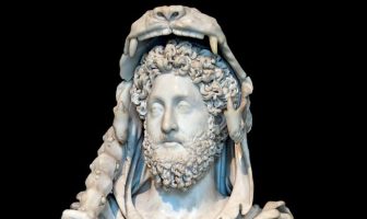 Commodus