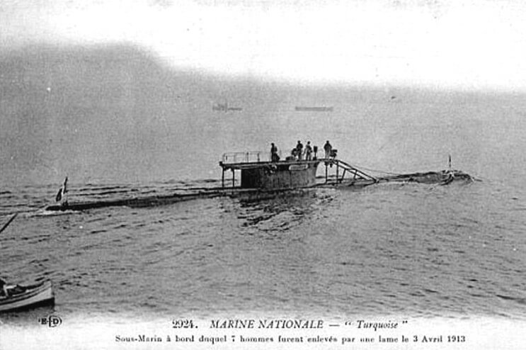 Sonradan Müstecip Onbaşı ismini almış olan Fransız Turquoise denizaltısı