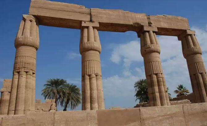 Luksor Tapınağı