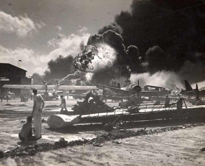 Pearl Harbor Saldırı Anı Fotoğrafları