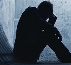 Depresyon Nedir? Depresyon Probleminin Belirtileri, Önemi ve Çeşitleri Nelerdir?