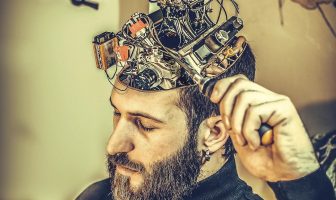 Neuralink: Bilgisayarları Beynimizle Kontrol Etmemiz Mümkün Mü?