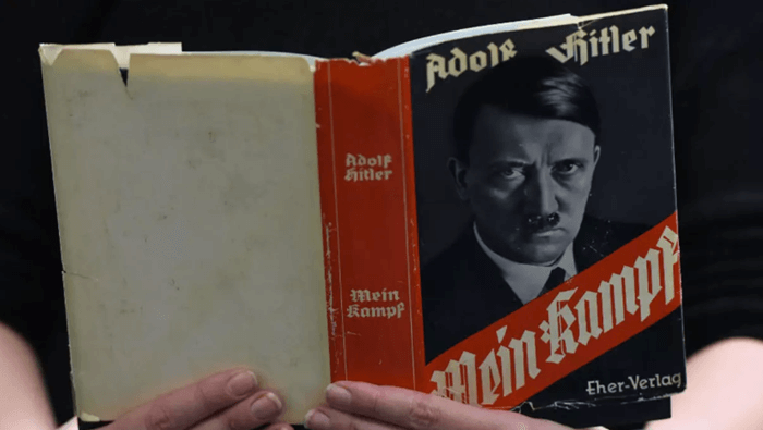 Mein Kampf (Kavgam) Dünya üzerinde En Çok Satan Otobiyografi Olma Özelliğini Taşır (Maalesef)