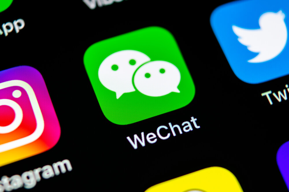 Amerika WeChat ve TikTok'u Güvenlik Risklerini Gerekçe Göstererek Uygulama Mağazalarından Yasakladı